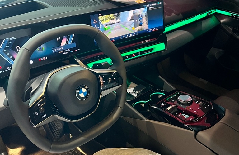 BMW 520I