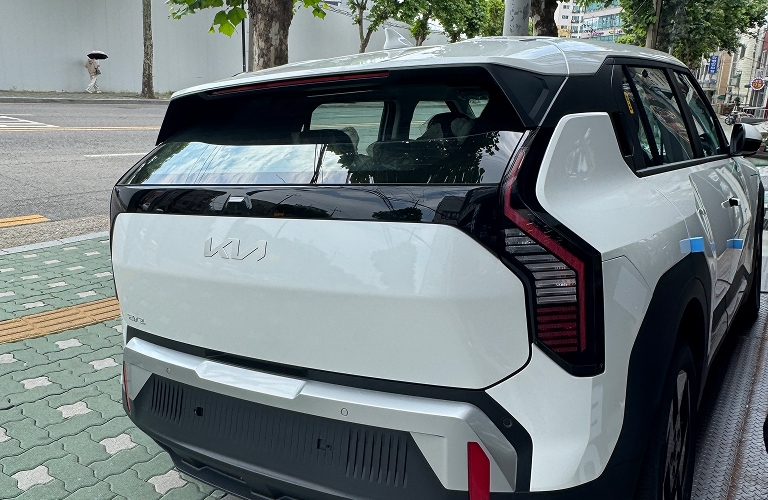 EV3