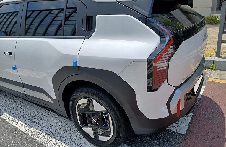 EV3
